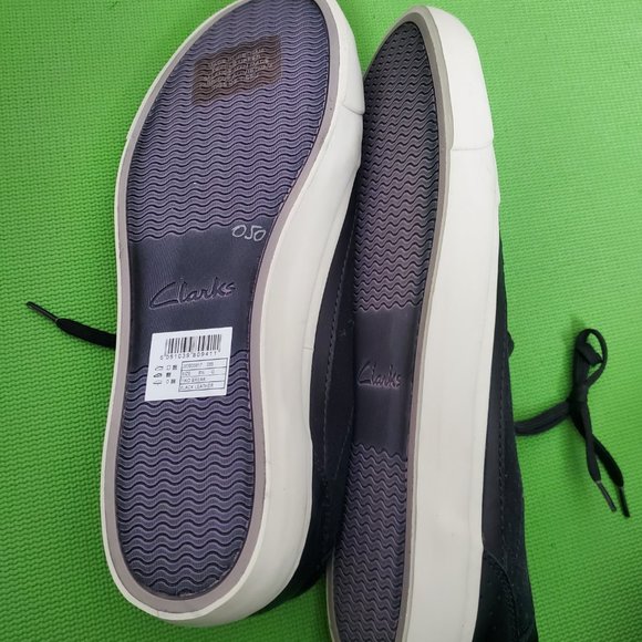 New Clarks Tiko Break Black Leather Canvas Sneakers US Size 8.5 - Picture 13 of 13